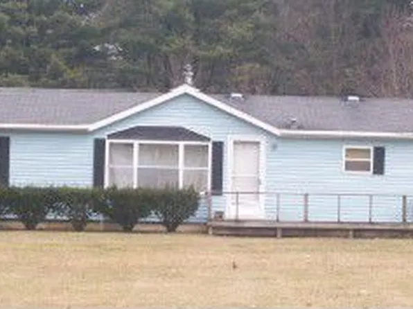 6709 Manore Rd, Swanton, OH 43558