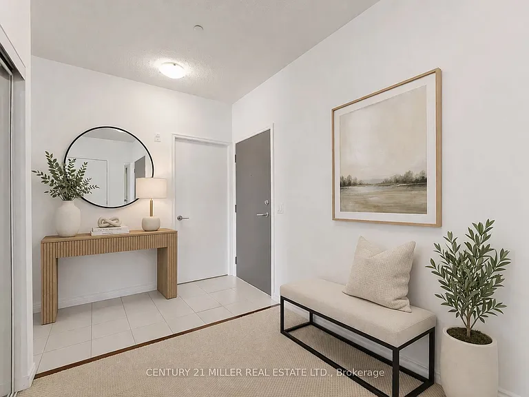 35 Saranac Blvd #Penthouse 08 — Photo 11