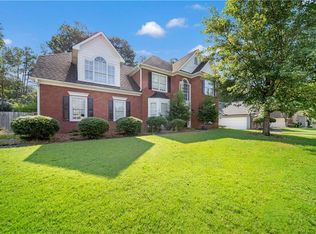 3105 Goldmist Dr, Buford, GA 30519