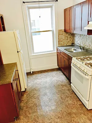 Rented by Bell Realty | media 14