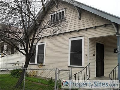 1st image of 1136 N Airport Way