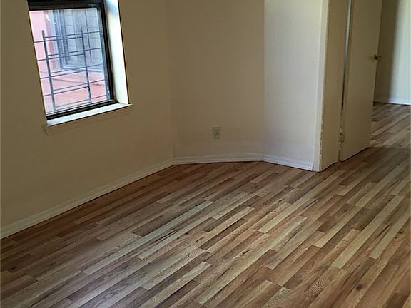 4th image of 546 W 156th St APT 28