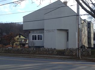 136 Parker Ave, Poughkeepsie, NY 12601