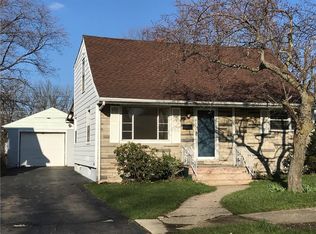 3711 Charlotte St, Erie, PA 16508