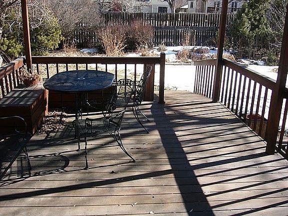 backyard, great deck