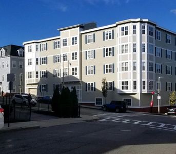 39 Dorchester St APT 3, South Boston, MA, 02127