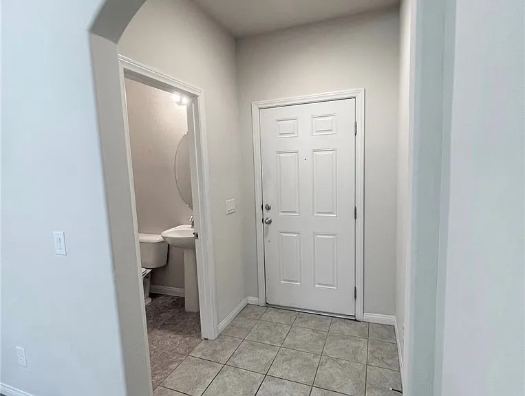 7063 Claythorn Rd — Photo 6
