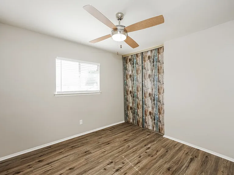 8238 Meadow Post St — Photo 15