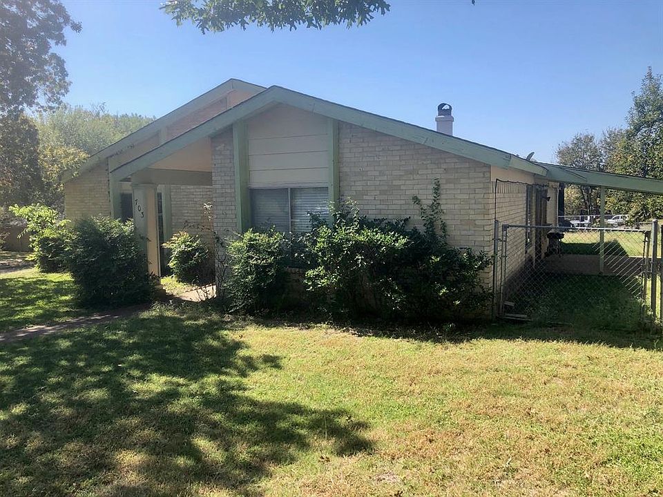 1st image of 703 Southwood Cir