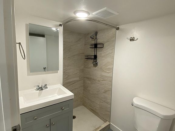 2nd image of 146 8th St #6