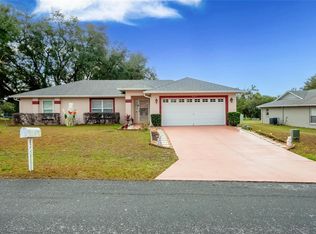 202 Forest Park Ln, Lady Lake, FL 32159