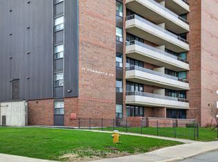 15 Torrance Rd #1003, Toronto, ON M1J 3K2