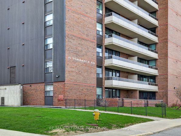 15 Torrance Rd #1003, Toronto, ON M1J 3K2
