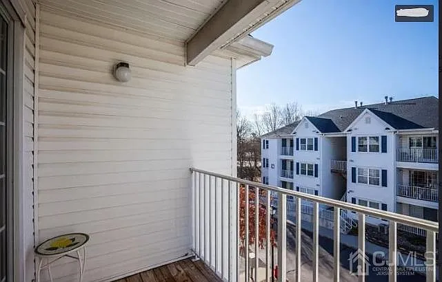 1335 Waterford Dr — Photo 25