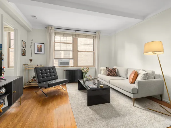 2 Horatio Street image 1 of 9