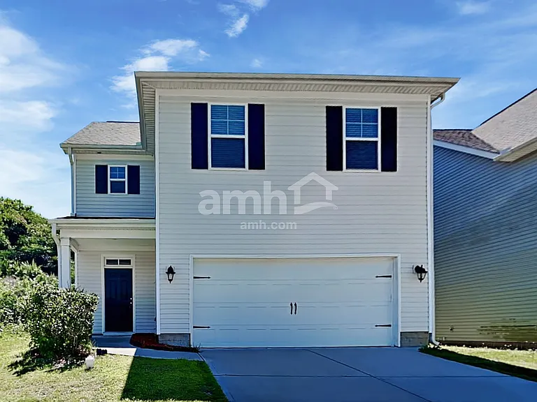 124 Cobblestone Dr — Photo 1