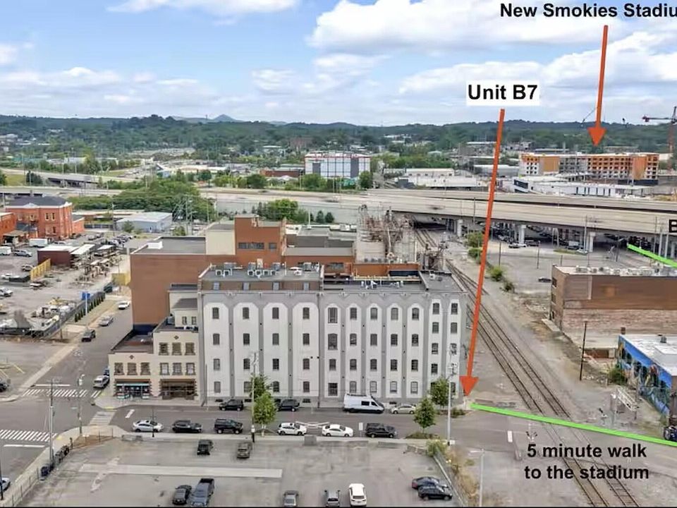 1st image of 222 N Central St #B7