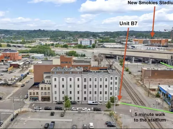 222 N Central St #B7, Knoxville, TN 37917