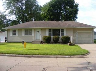 1815 E 2nd St, Fremont, NE 68025
