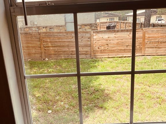 2nd image of 9551 Lechner Rd #H