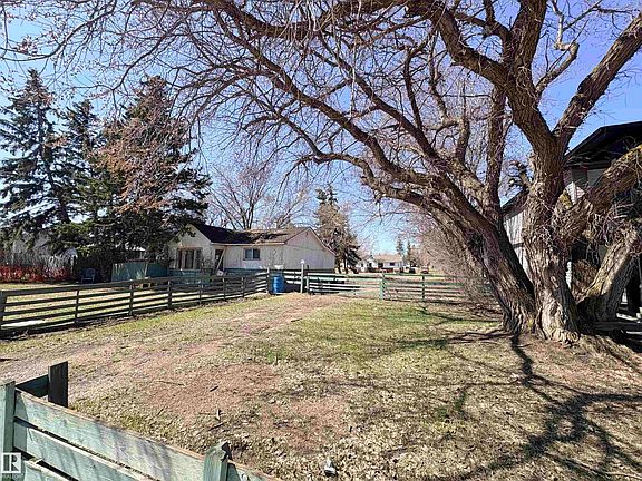 2nd image of 5010 50th St