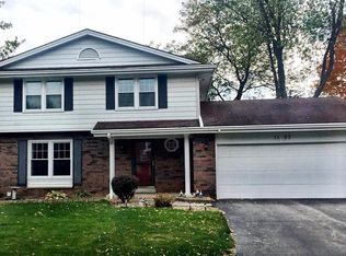 1127 Hialeah Dr, Racine, WI 53402