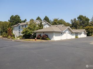2712 Old Fairhaven Pkwy APT 1A, Bellingham, WA 98225