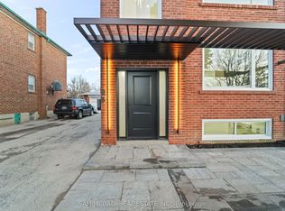 25 Falstaff Ave, Toronto, ON M6L2C6
