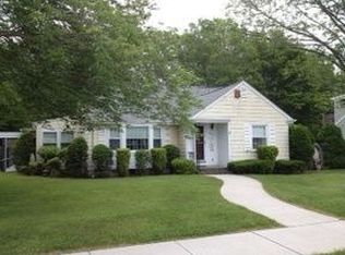 3806 Acushnet Ave, Acushnet, MA 02745