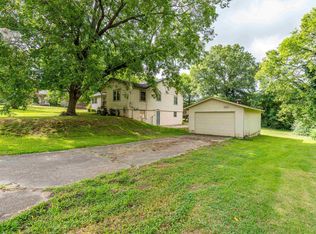 1701 W Saint Louis St, Hot Springs, AR 71913
