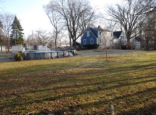 29W565 Butterfield Rd, Warrenville, IL 60555