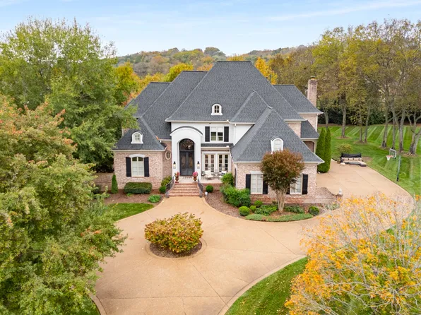 824 Legends Glen Ct, Franklin, TN 37069