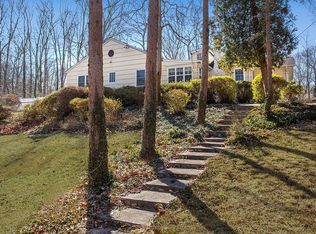 29 Millard Ave, Miller Place, NY 11764