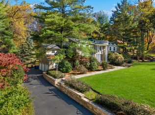 23 Pike St, Alpine, NJ 07620