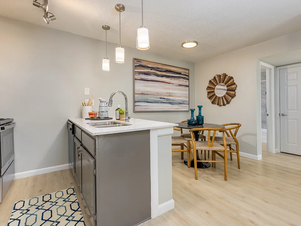 Winslow Apartments