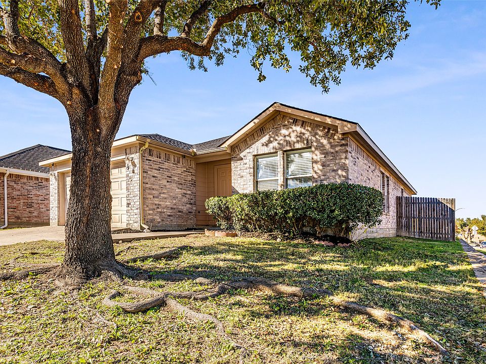 1st image of 1000 Dusty Palomino Dr