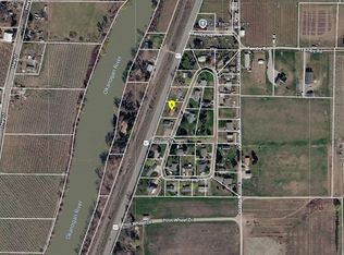 3 Orchard Loop N, Tonasket, WA 98855