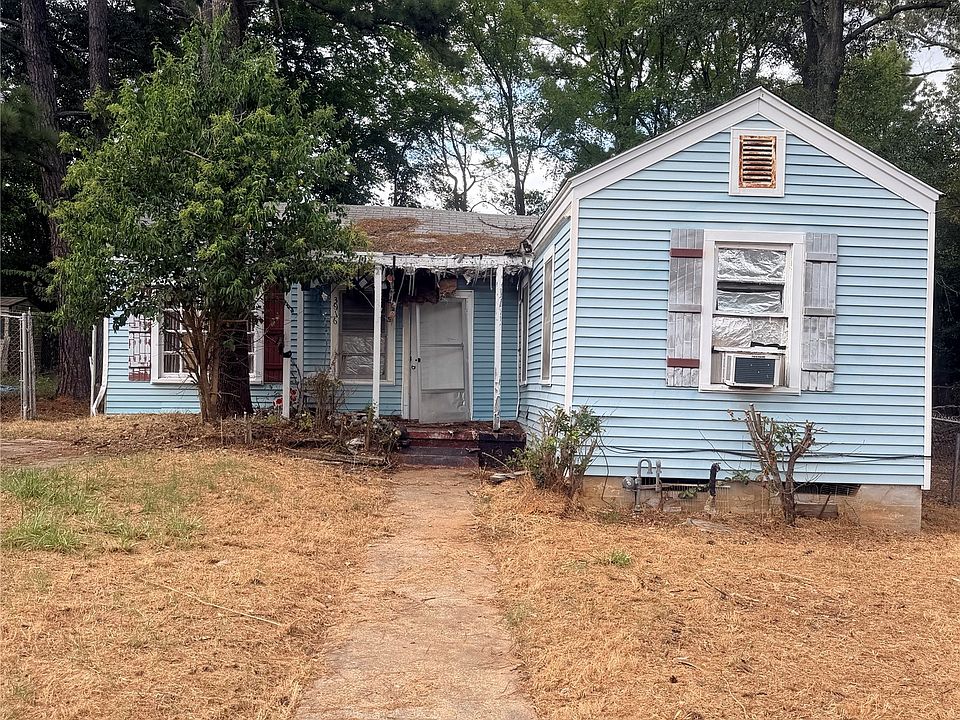 1st image of 3916 Sumner St
