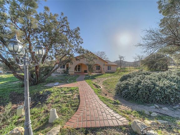 2nd image of 57775 Bailey Rd