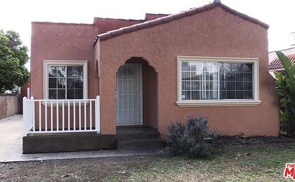 2nd image of 630 W 105th St