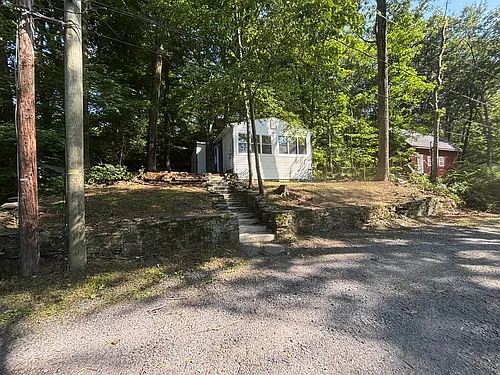 87 Sylvan Trl Photo 1
