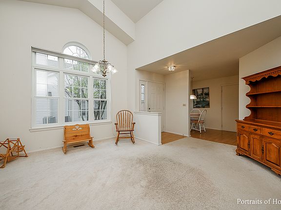 5th image of 30W012 Cedar Ct #0