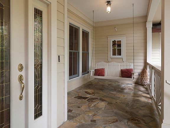 Terrace with swing