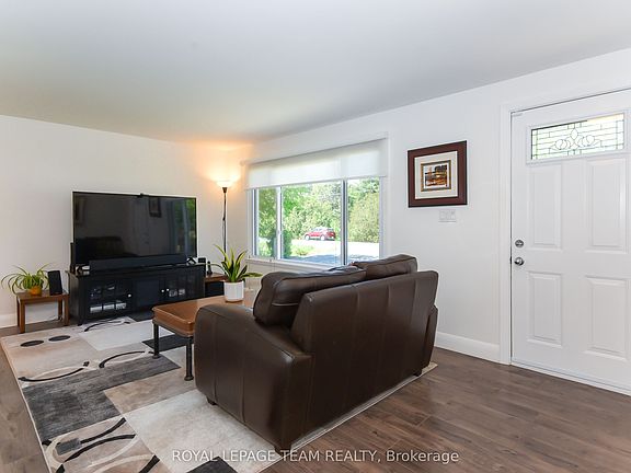 3rd image of 3599 Nixon Dr