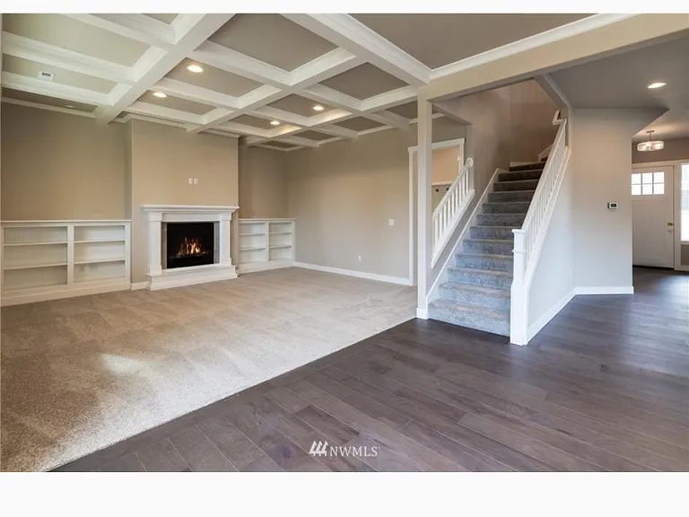 11204 Malcolm Dr NW — Photo 11