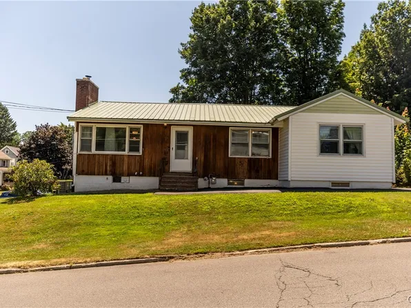 514 Academy St, Fulton, NY 13069