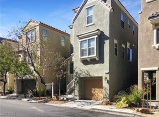 9541 Leaping Lizard St, Las Vegas, NV 89178