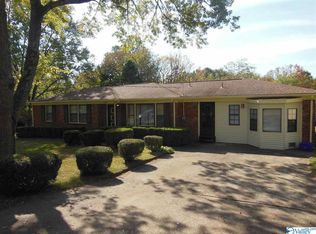 3705 Frost St NW, Huntsville, AL 35810