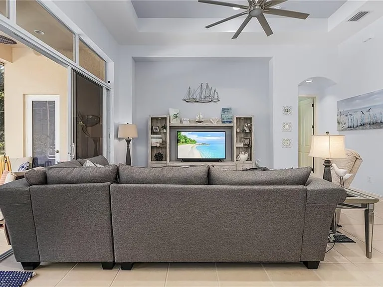 12595 Grandezza Cir — Photo 8