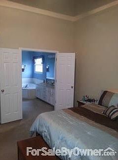 Open staircase to second floor
						:
						Open staircase opens to GR and overlooks entry hall on the opposite side